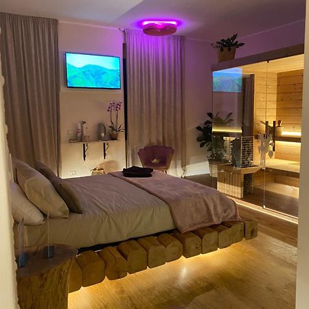 Love Space Sensory Spa & Relax Suite Santa Maria delle Mole Экстерьер фото